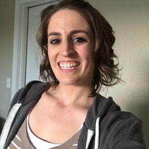 Meet your Posher, Alana